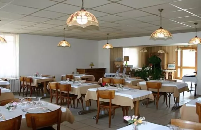 בית מלון כפרי Du Marche