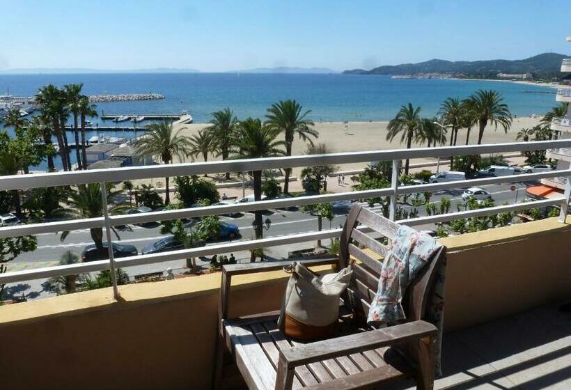 فندق Espadon Bleu