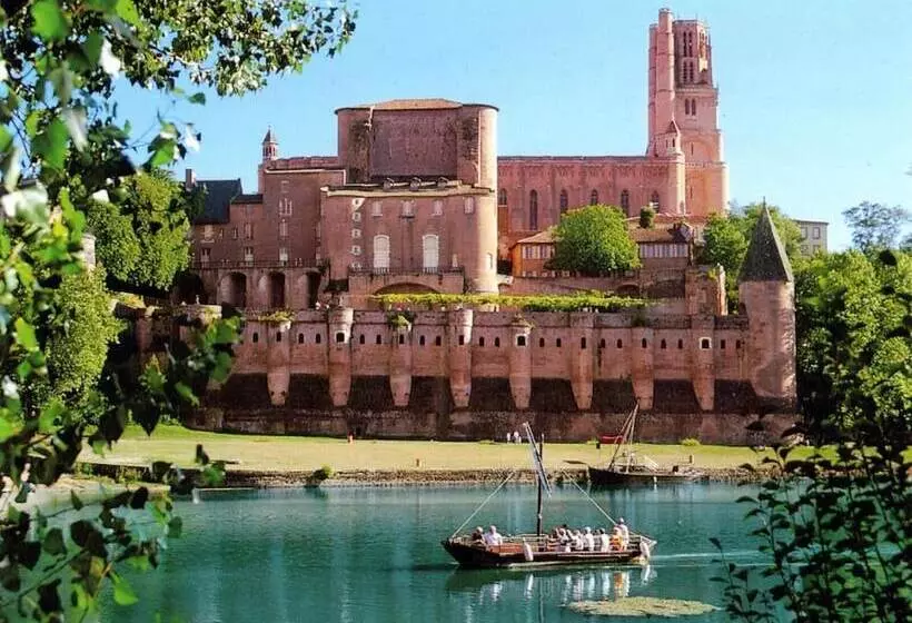 Logis Hotels Grand Hotel D Orléans