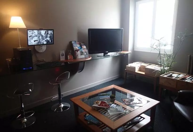 Logis Hotels Grand Hotel D Orléans