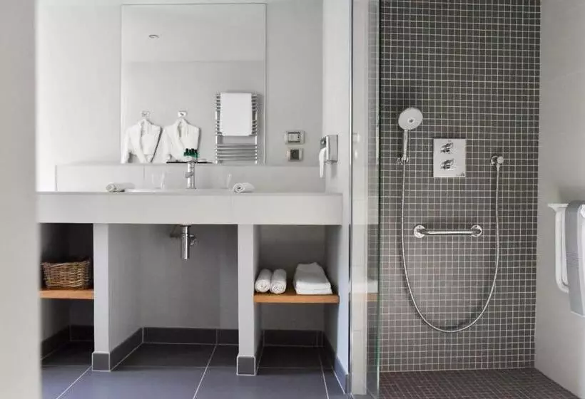 Szálloda Grand Hôtel Du Lion D Or