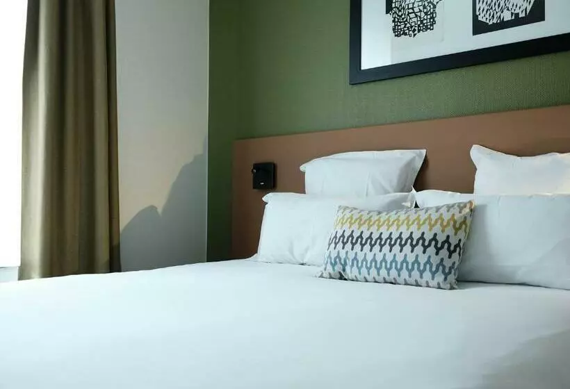 Отель Logis Hôtel De L Europe