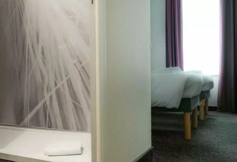 Отель Logis Hôtel De L Europe