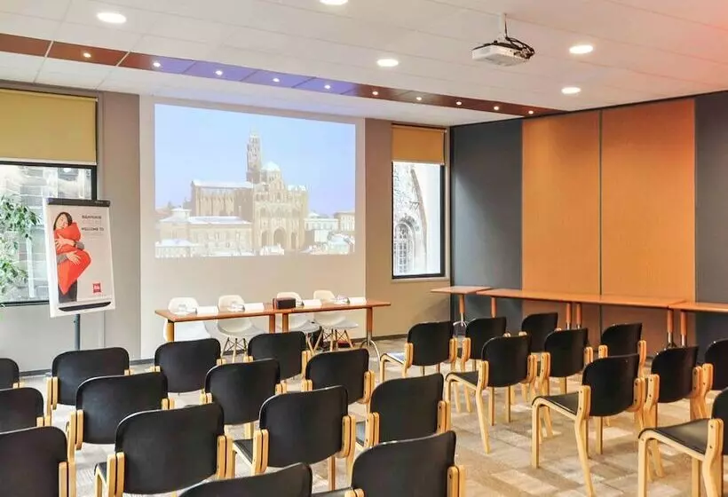 בית מלון כפרי Ibis Le Puyenvelay Centre