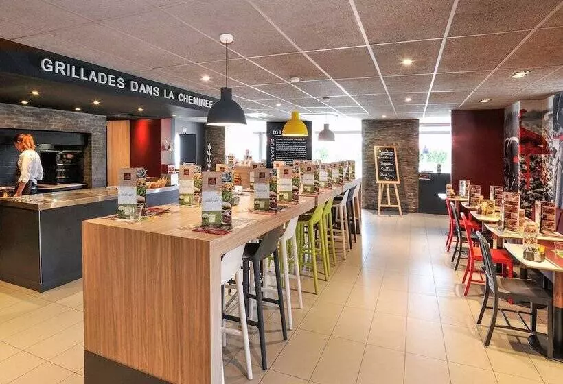 Отель Ibis Lyon Villefranchesursaône
