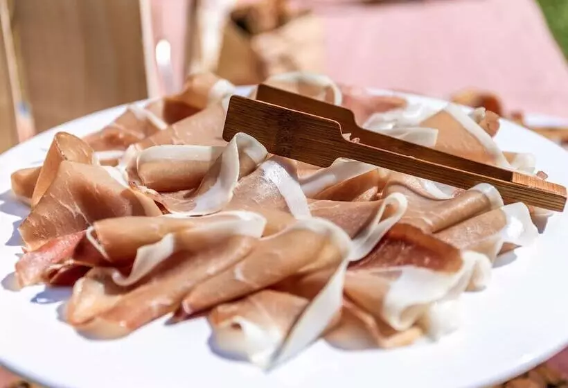 Отель Ibis Moulins