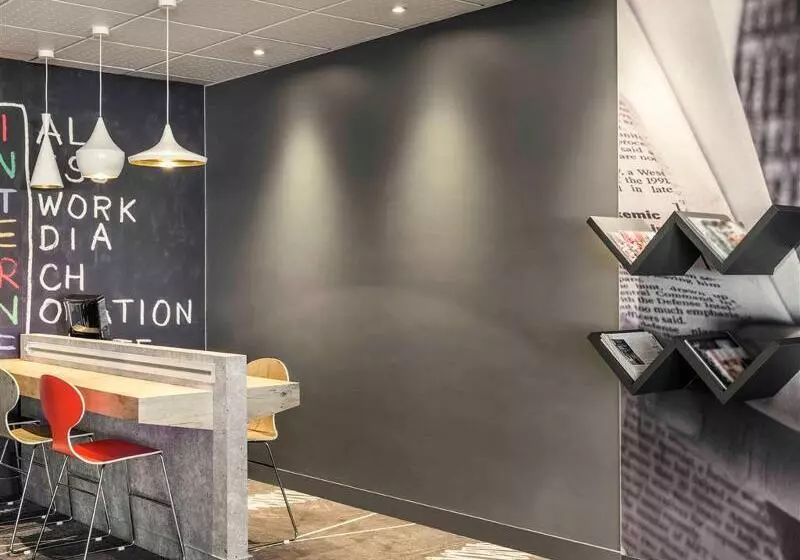 Hotel Ibis Paris Porte De Bagnolet