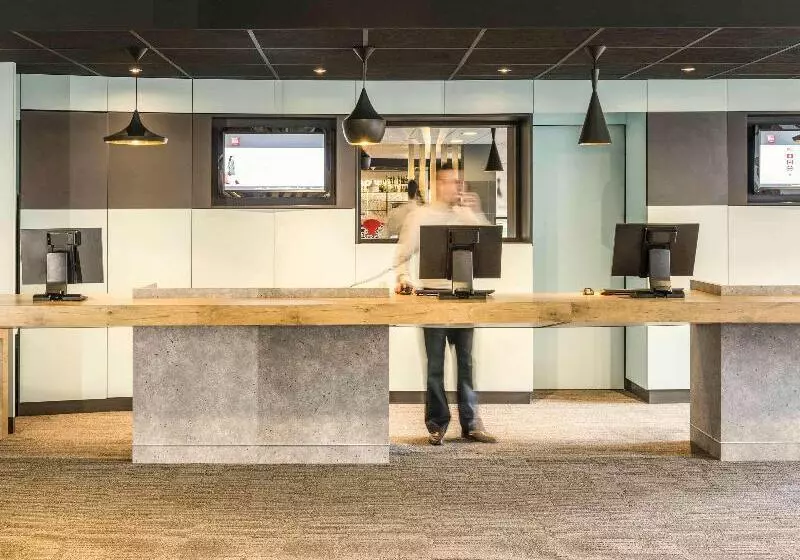 Hotel Ibis Paris Porte De Bagnolet