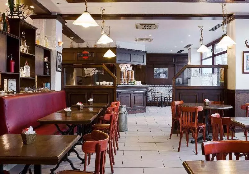 Hotel Ibis Paris Porte De Bagnolet