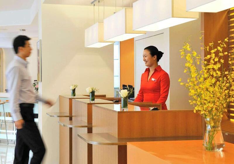 هتل Ibis Rambouillet