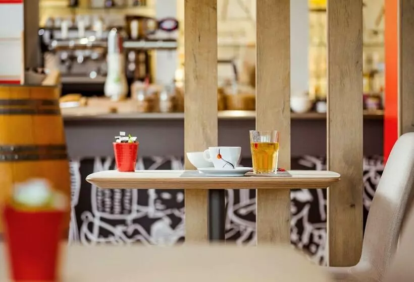 ホテル Ibis Saint Rambert D Albon