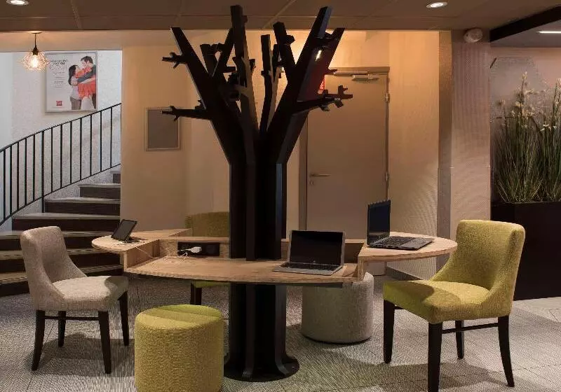 هتل Ibis Tours Nord