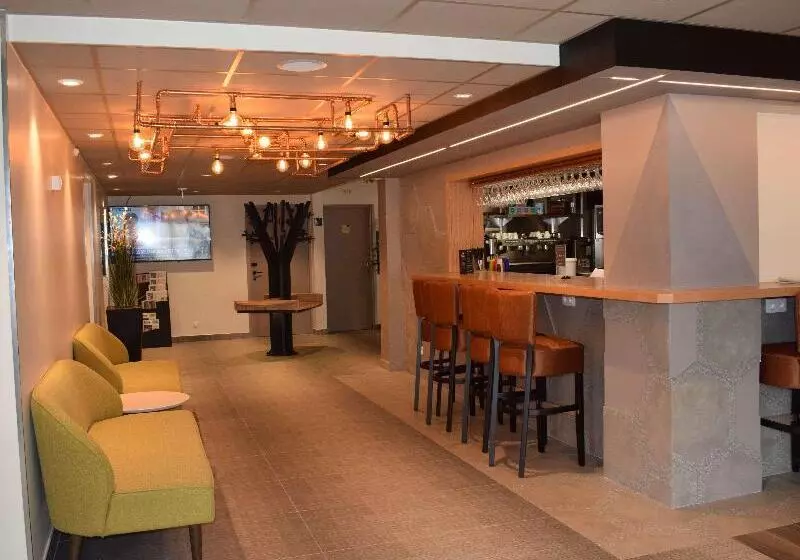 هتل Ibis Tours Nord