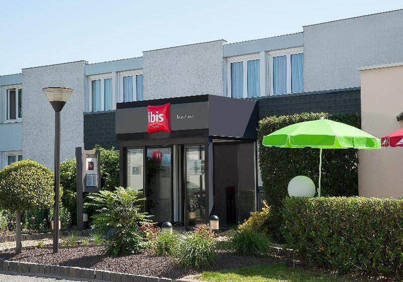 Отель Ibis Tours Nord