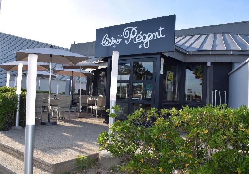 Отель Ibis Tours Nord