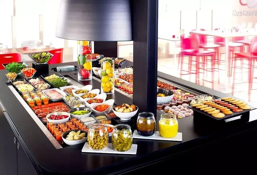 Hotel Kyriad Direct Le Bourget Gonesse