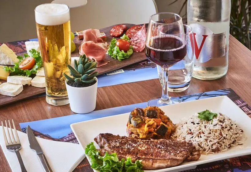 Hotel Kyriad Direct Soissons