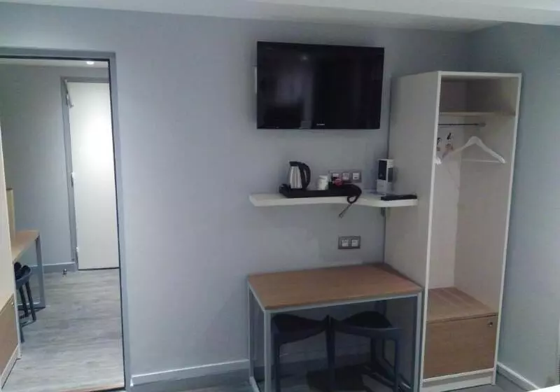 ホテル Kyriad Paris 12 Nation