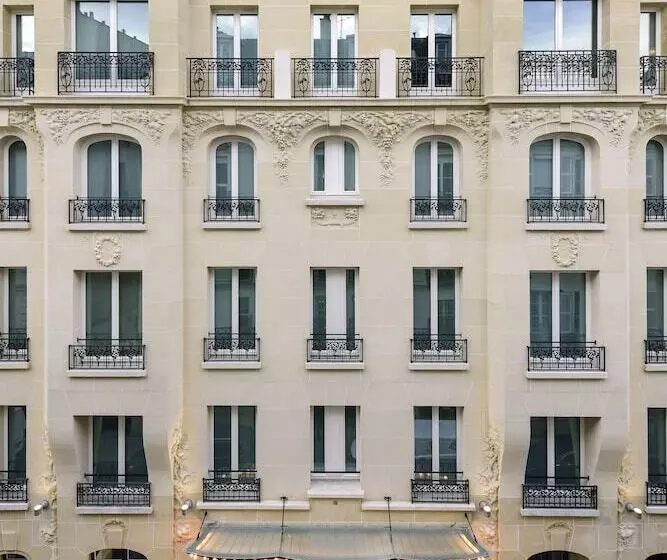 ホテル L Echiquier Opera Paris  Mgallery