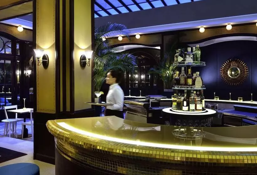 ホテル L Echiquier Opera Paris  Mgallery