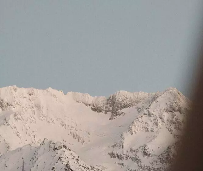 Hôtel Le Fitz Roy, A Beaumier