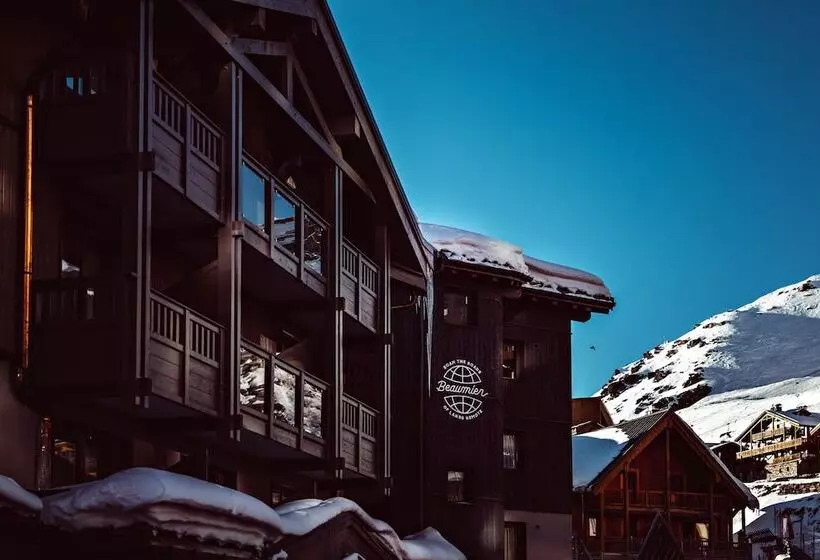 Hôtel Le Fitz Roy, A Beaumier