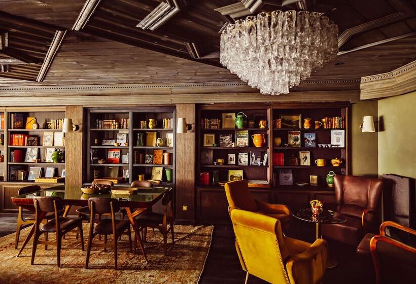 هتل Le Fitz Roy, A Beaumier