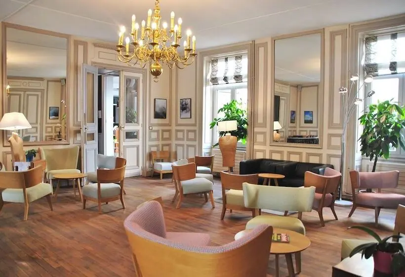 Hotelli Logis Hôtel De L Europe