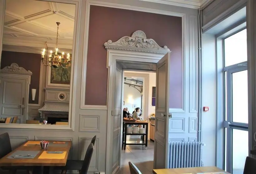 Hotelli Logis Hôtel De L Europe
