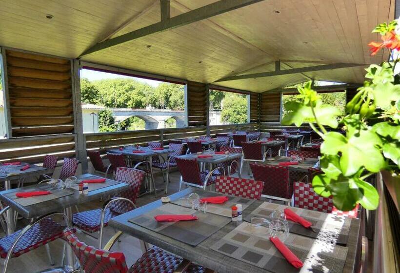 בית מלון כפרי Logis Hôtel Emeraude