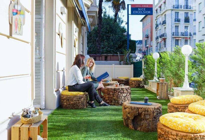 בית מלון כפרי Nice Excelsior Centre Ville By Happyculture