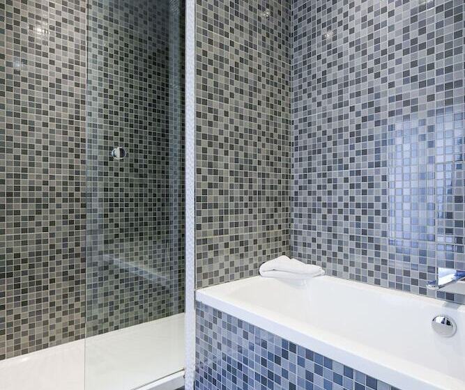 בית מלון כפרי Nice Excelsior Centre Ville By Happyculture