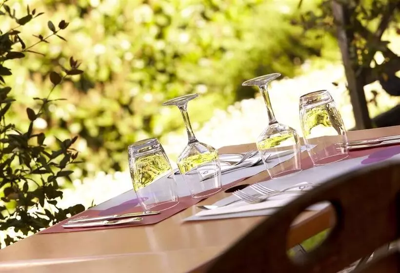 فندق Campanile Saumur