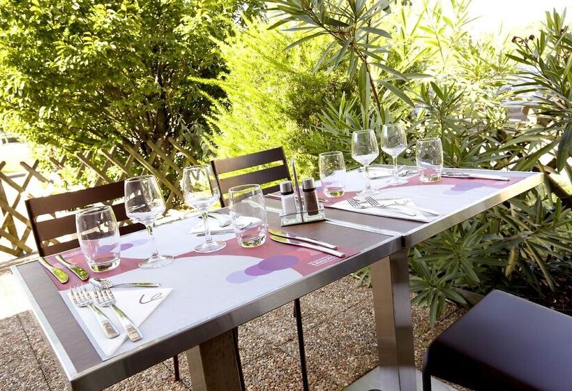 فندق Campanile Saumur