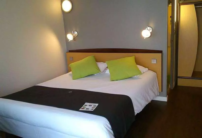 فندق Campanile Saumur