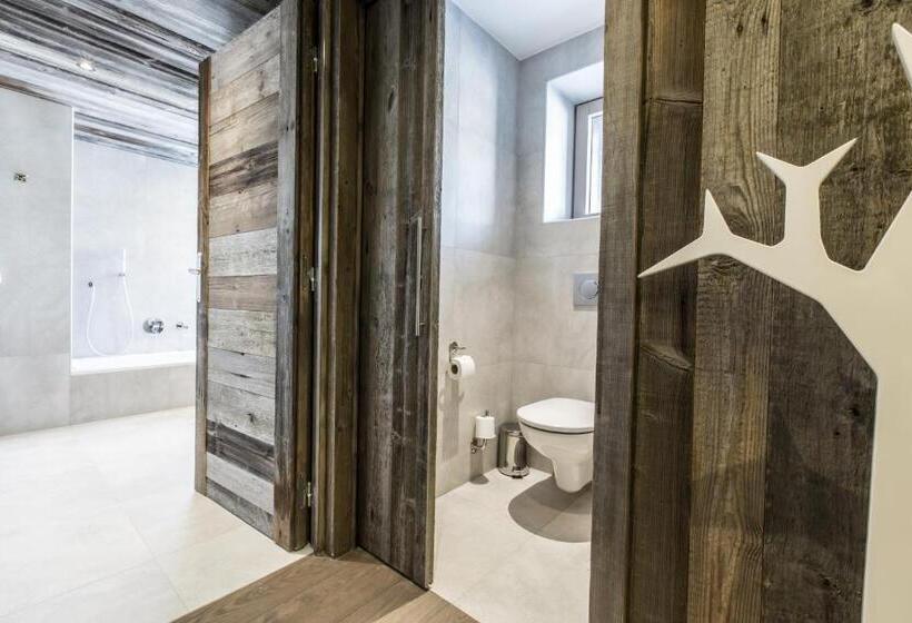 Chalet Hotel Crychar