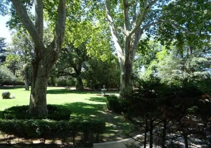 בית מלון כפרי Domaine Du Val De Ceze