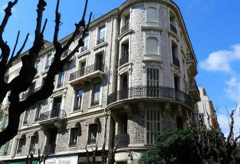 Hotel Annexe