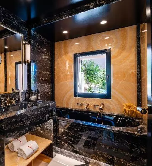 ホテル Le Yaca Saint Tropez