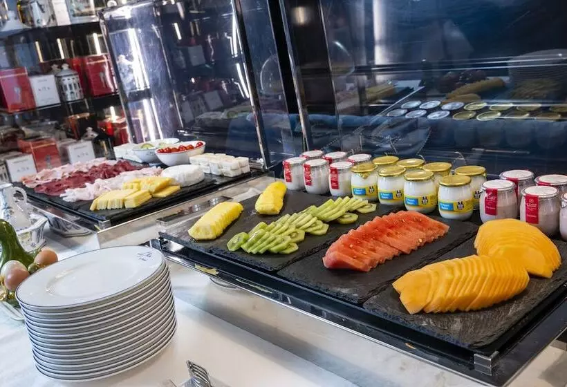 ホテル Le Yaca Saint Tropez