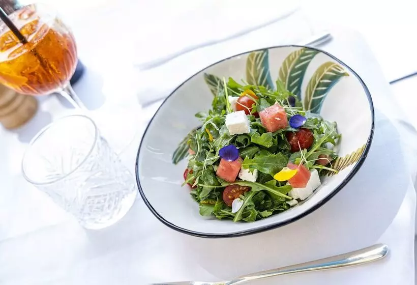 ホテル Le Yaca Saint Tropez