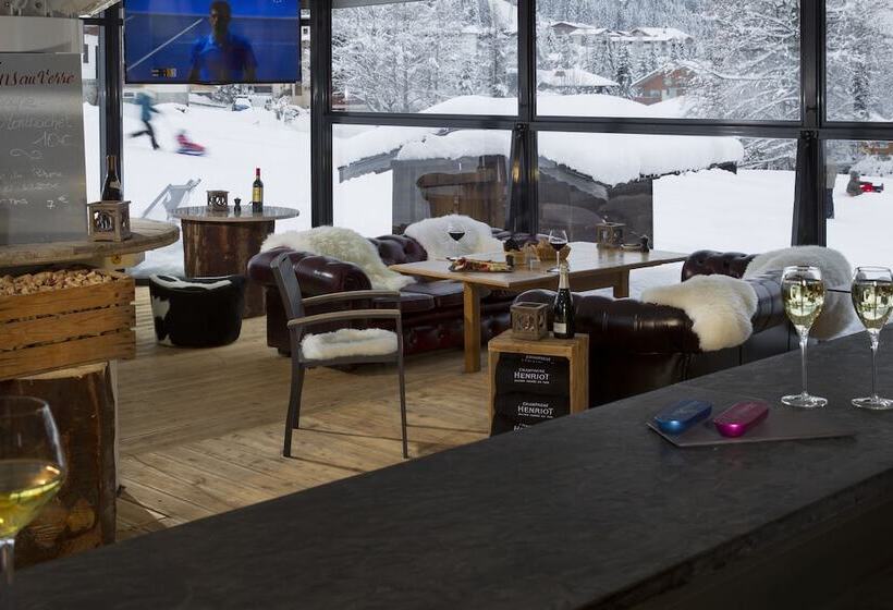 Chalet Hotel Crychar