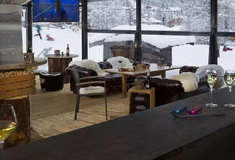 Chalet Hotel Crychar