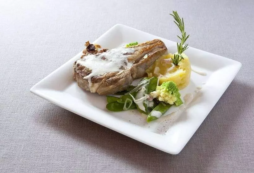 Chalet Hotel Crychar