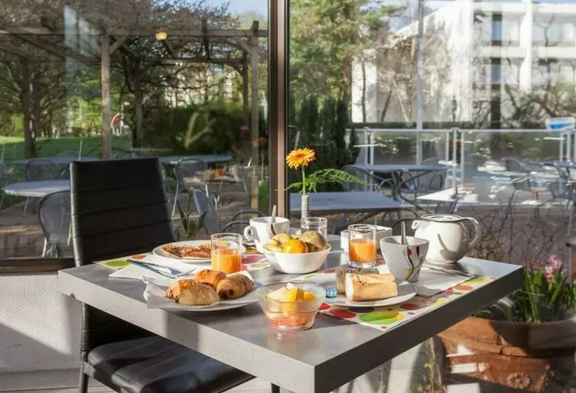 Отель Villa Bellagio Blois