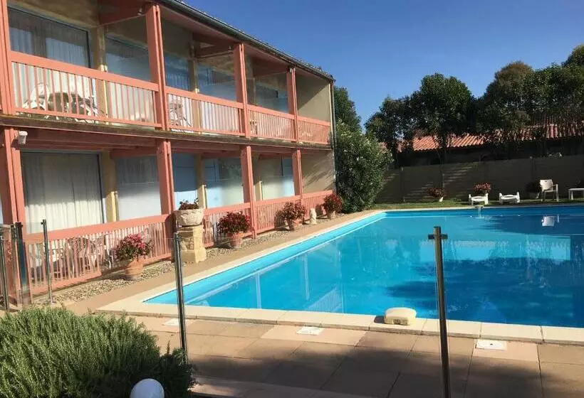 בית מלון כפרי Le Logis Des Cordeliers