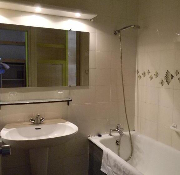 호텔 Le Logis Des Cordeliers