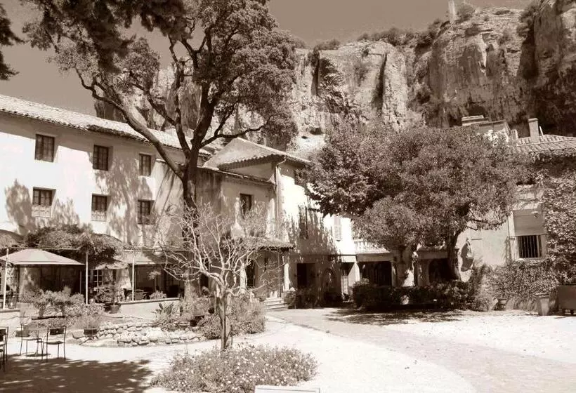 فندق Le Manoir