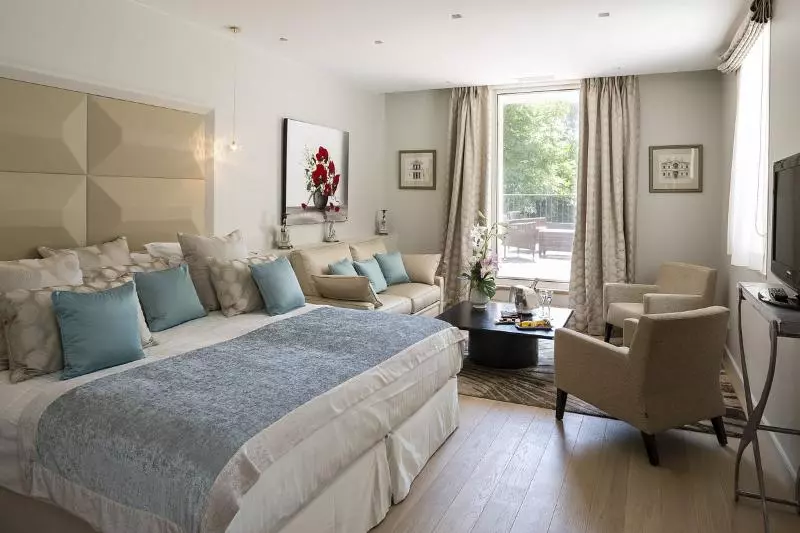 호텔 Le Pigonnet  Esprit De France