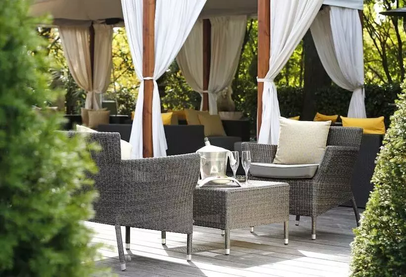 호텔 Le Pigonnet  Esprit De France